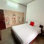 Madam Cuc Hotel