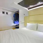 Hotel J-Espace 1