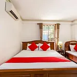 Madam Cuc Hotel
