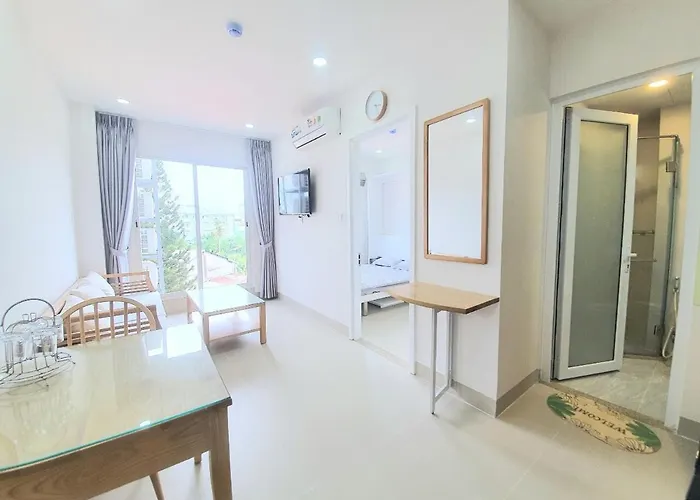 New Hampton Hospitality - Cornelia Hotel & Apartment