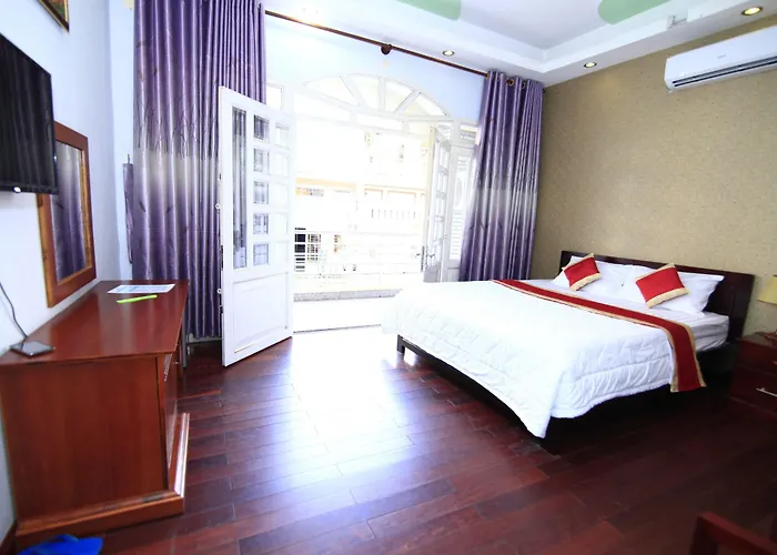Truong Giang Hotel