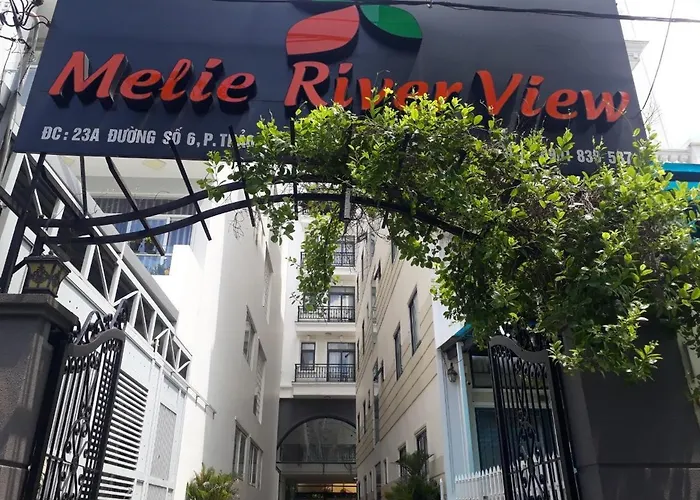 Melie Riverview Apartment