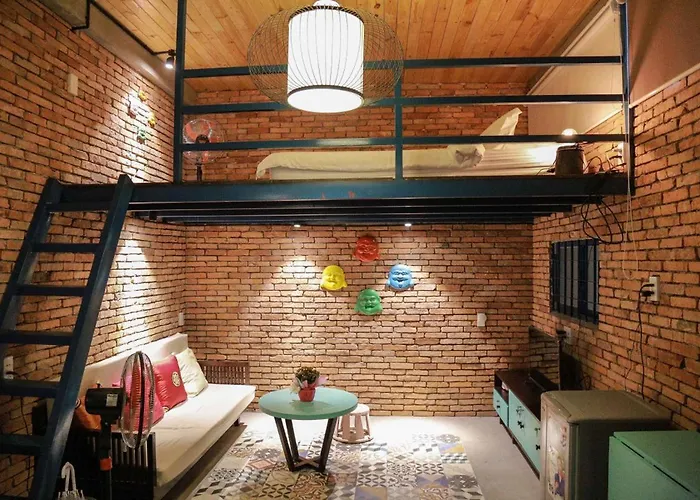 Stay&Chill - S.1: Ancient Studio Nearby Bui Vien
