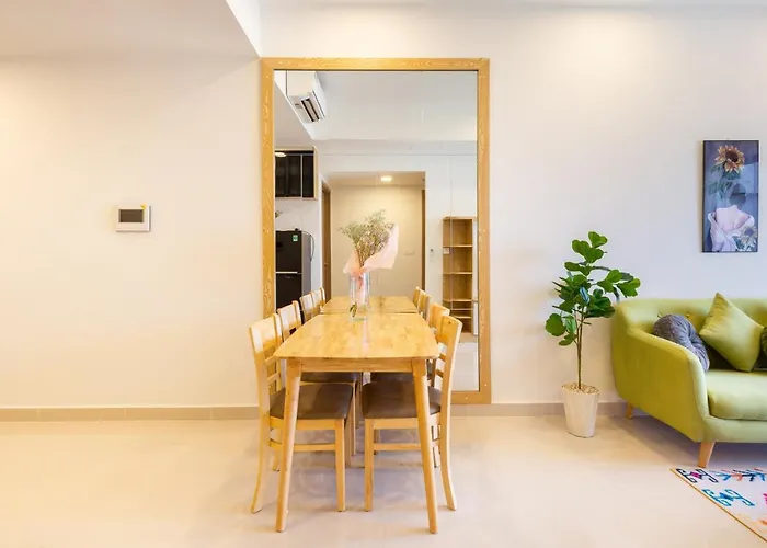 Yu Stay Green Premium Luxury 2Bedrooms Condotel In D1 Near Bui Vien Street