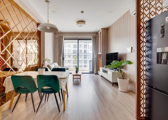 Nha Uyen Service Apartment Saigon Royal