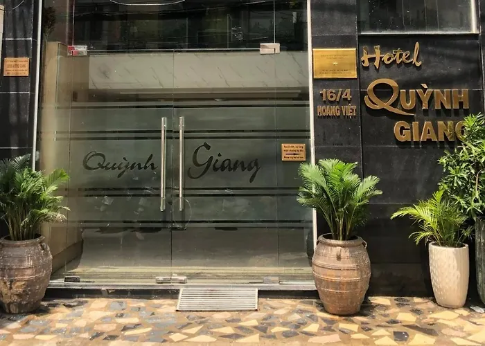 Quynh Giang Hoang Viet