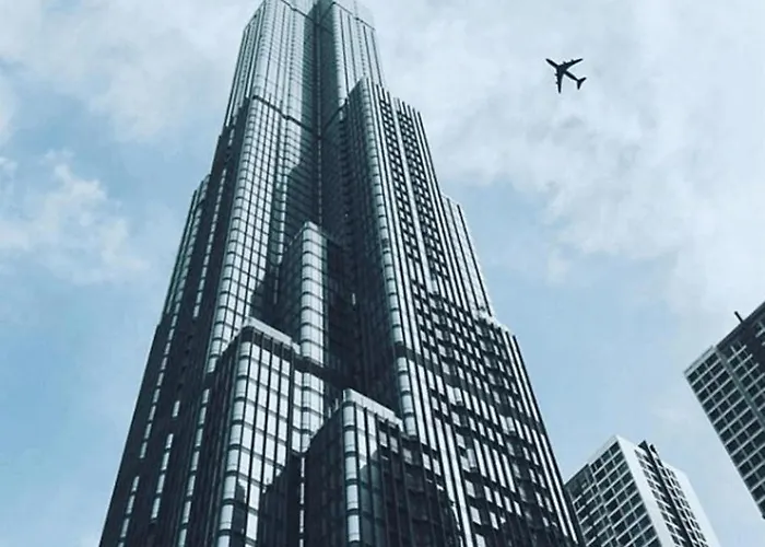 Prince Apartment - Landmark 81 Tower
