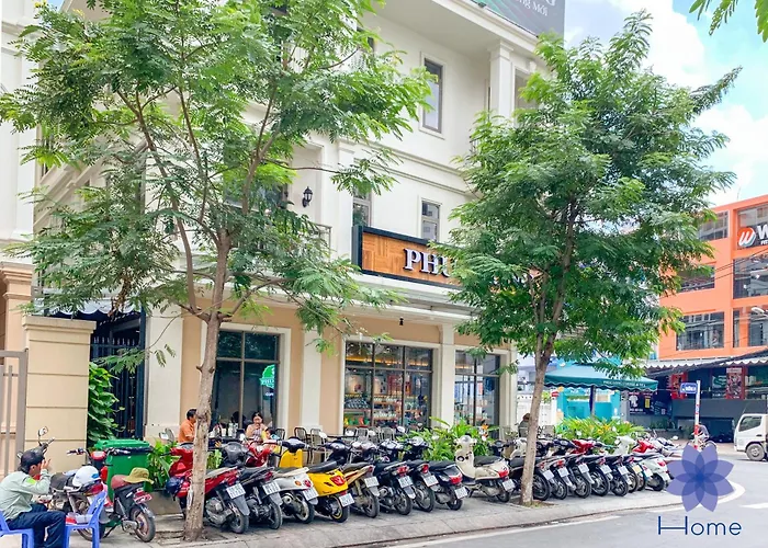 Ihome Furnished Apartments In Orchard Garden Building With Free Gym & Pool, Airport Pick-Up Service