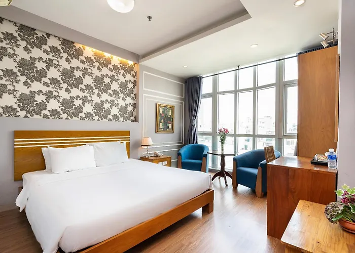 Lucky Star Hotel 266 De Tham