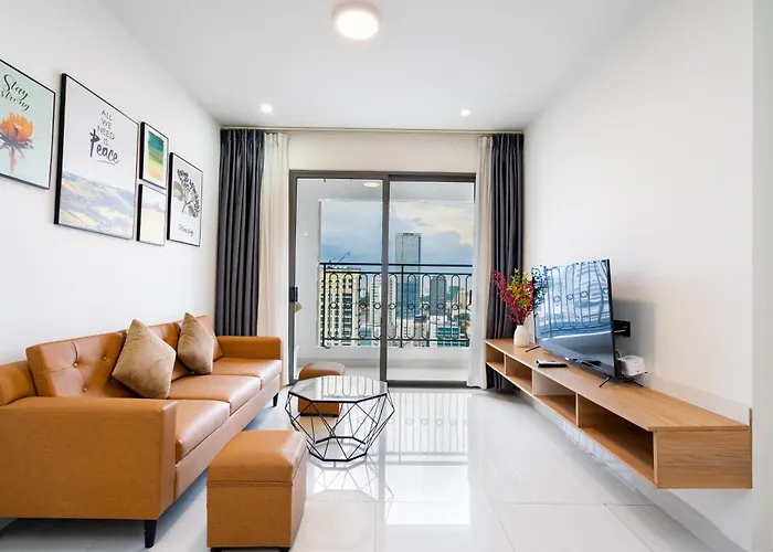 Saigon Royal D4 - 2Br Skyline Serenity Apartment On 25 Floor - Hana Apart