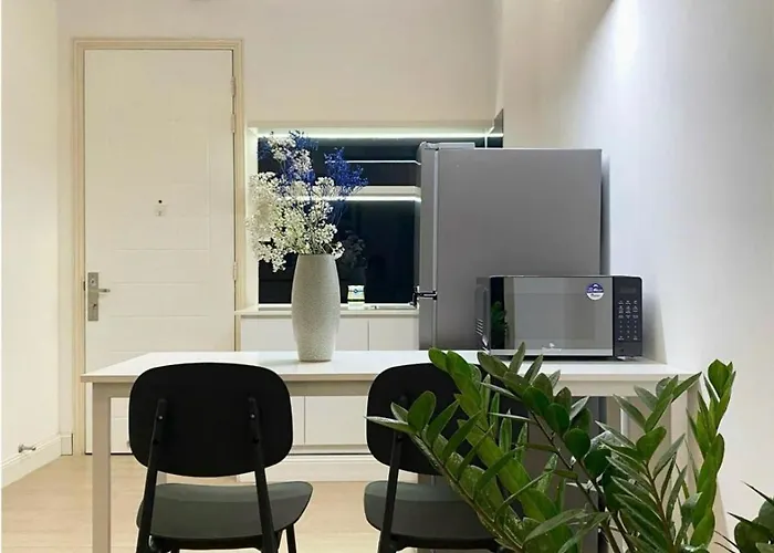 Perfect Location, City Center