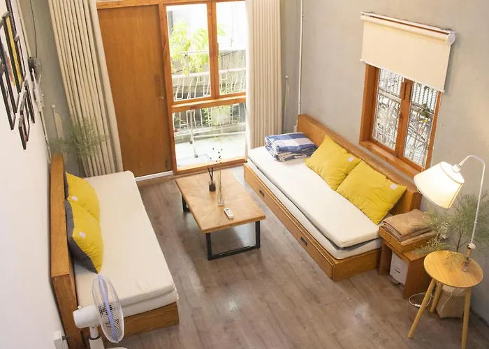 The Velis Saigon - 66M2 Authentic Local Cozy Stay