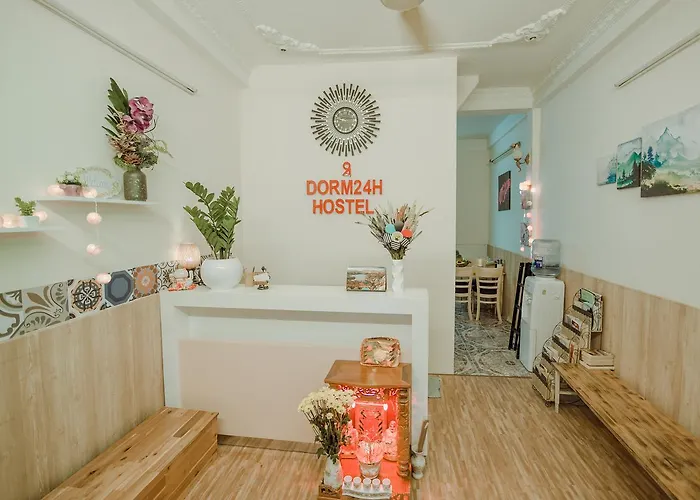Dorm24H Hostel