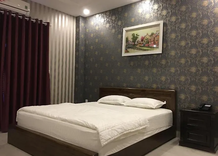 The Sun Hotel