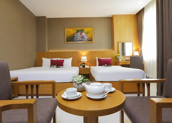 Golda Hotel