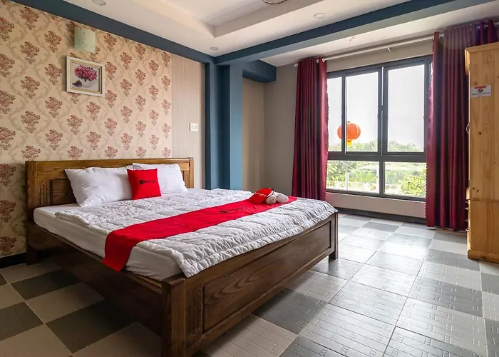 RedDoorz Plus gần Vincom Gò Vấp 3