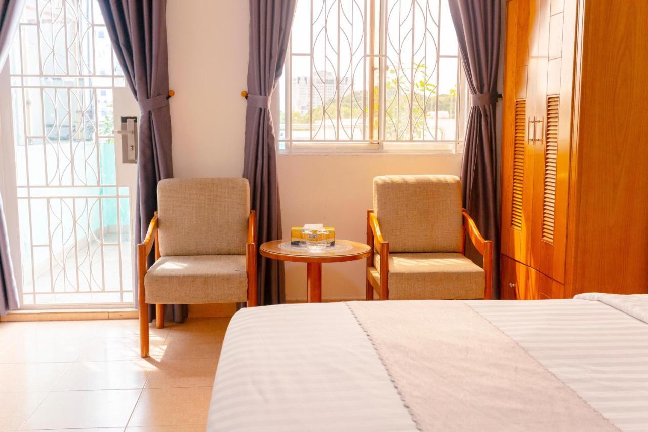 Khách sạn Giang Linh 2*
