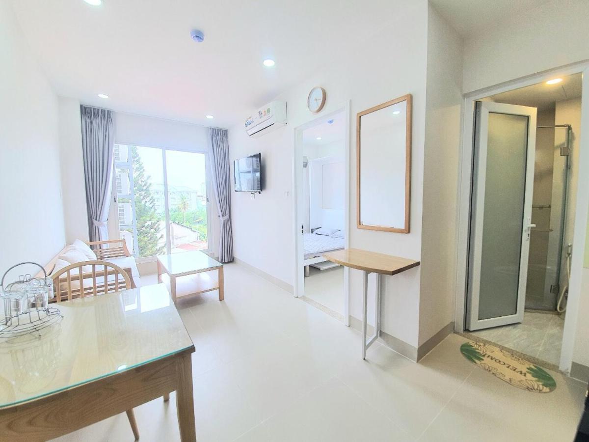New Hampton Hospitality - Cornelia & 3*