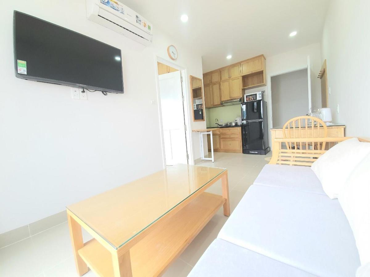 New Hampton Hospitality - Cornelia &
