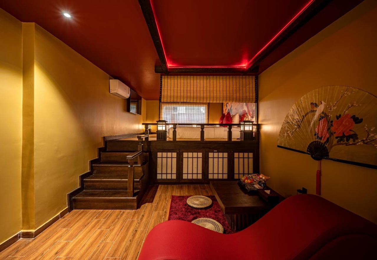 Me Gustas - Love 3* Ho Chi Minh City