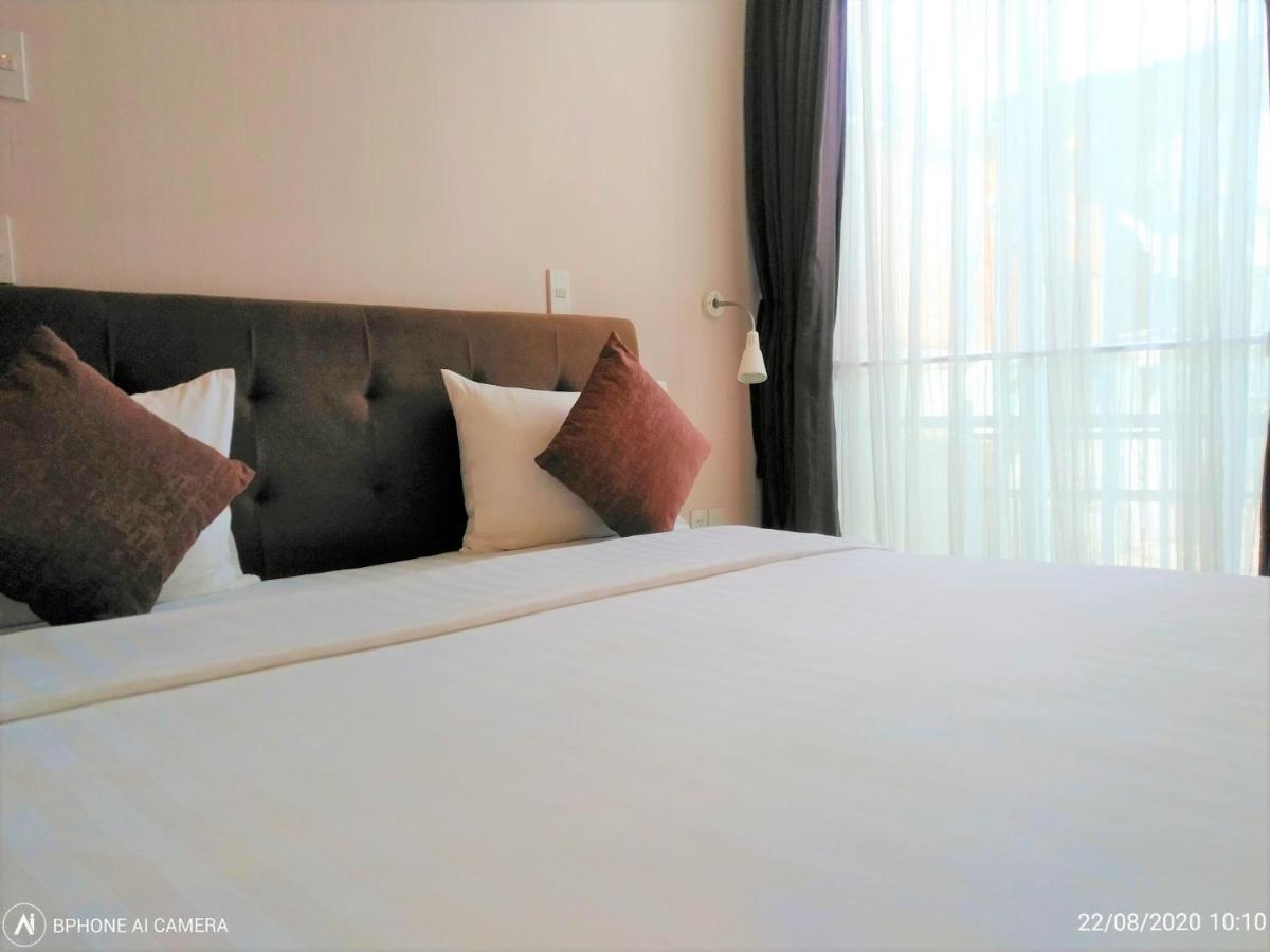 Mcgallery Art - Lucky Suite's & Apartment