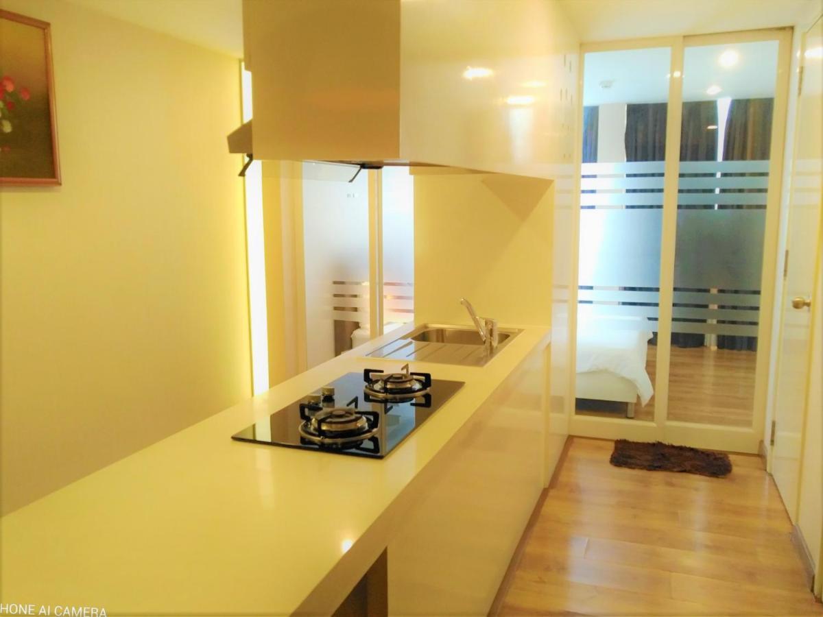 Mcgallery Art - Lucky Suite's & Ho Chi Minh City