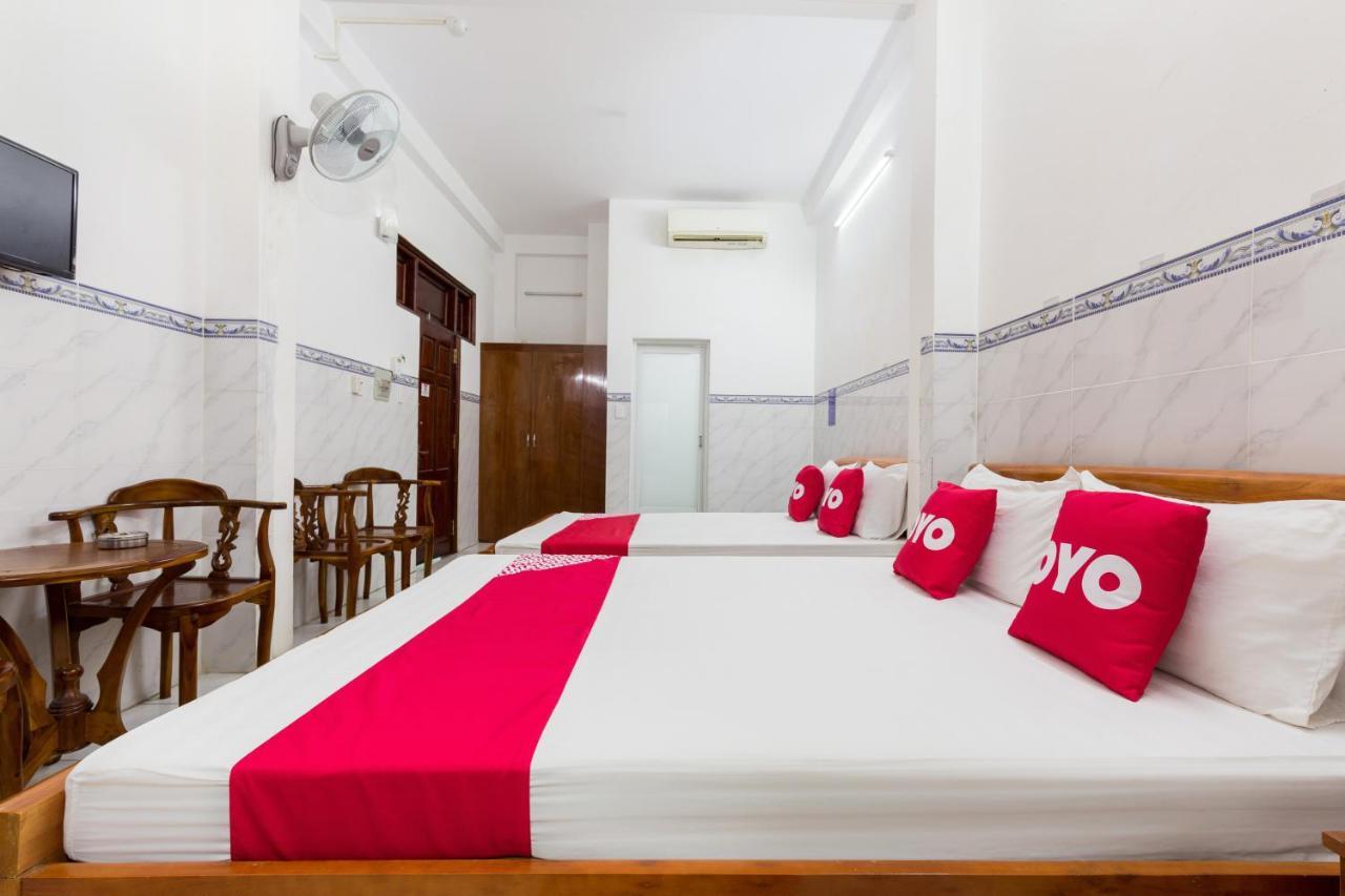 Reddoorz Near Bau Cat 3* Ho Chi Minh City