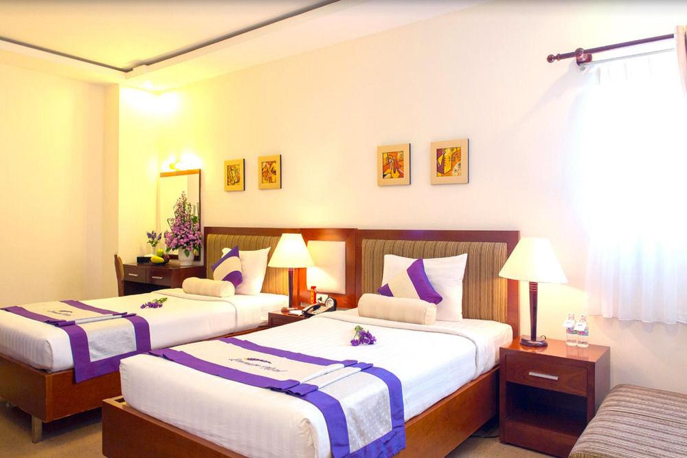 Avanti Boutique 3*