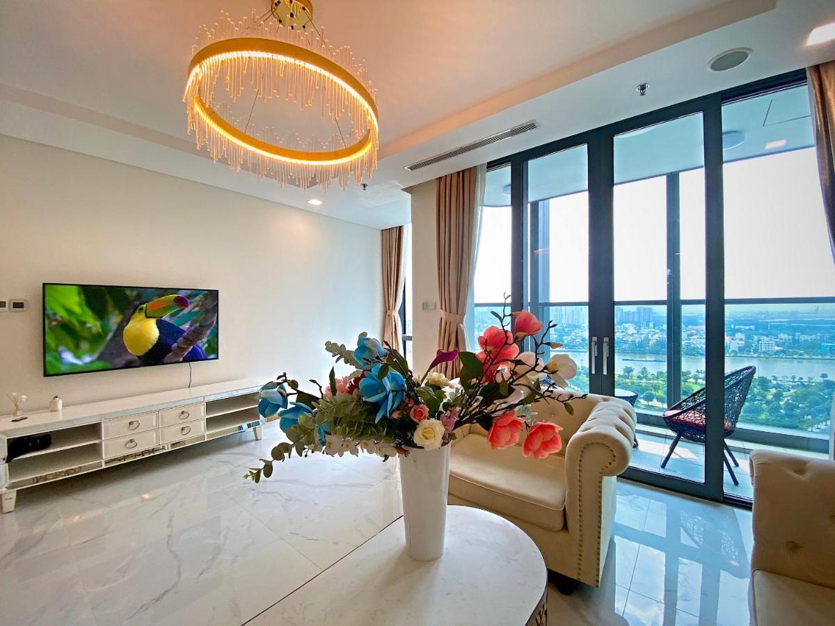 Landmark 81 - Airbnb Apartment