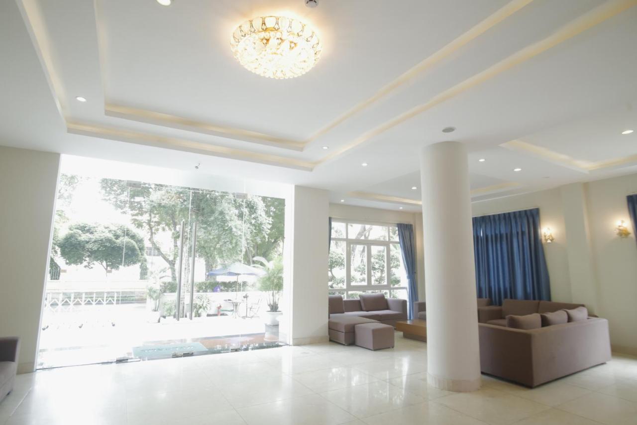 Apartment Khanh Gia *