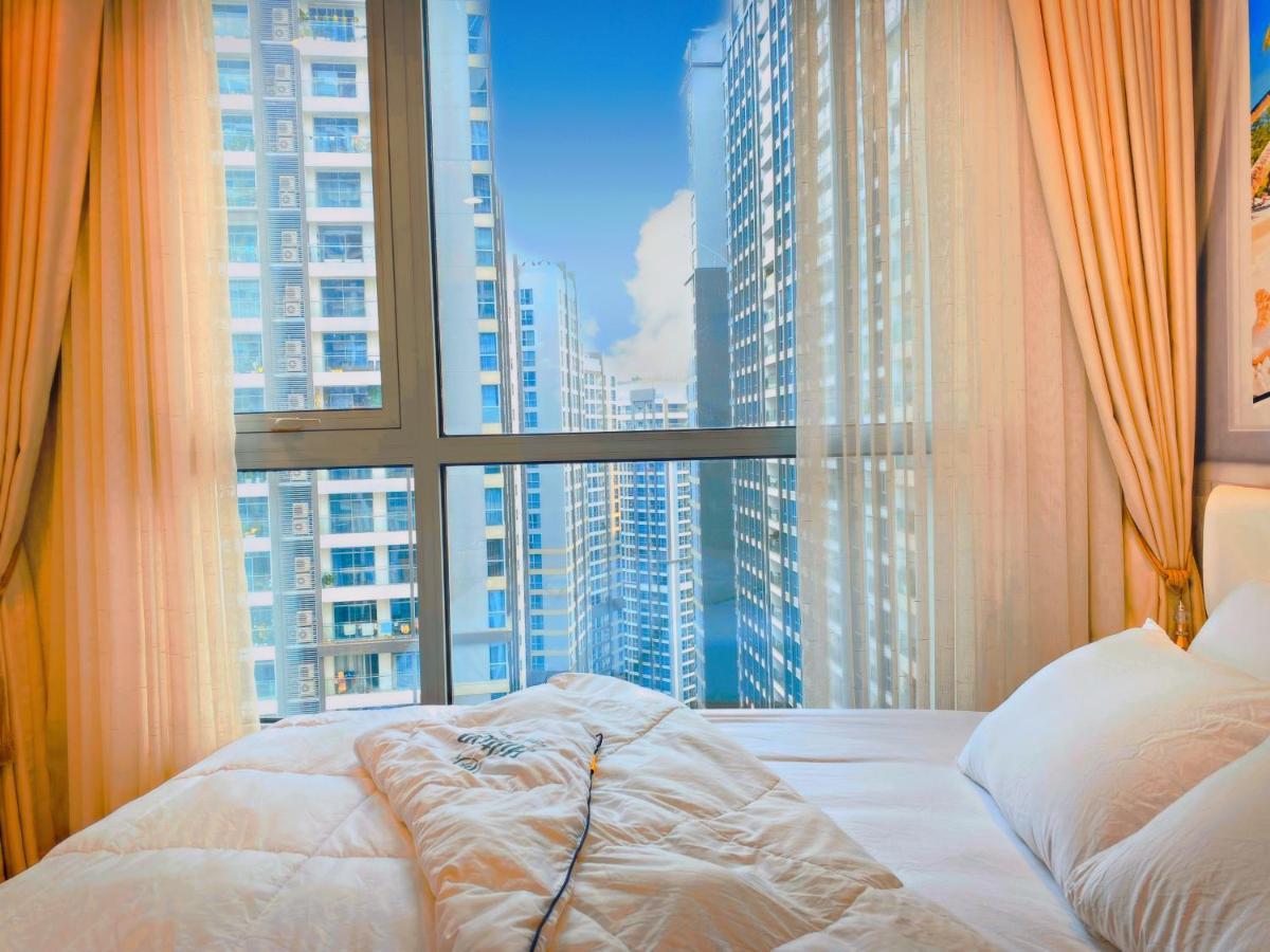 Vinhomes Park Landmark 1 * Ho Chi Minh City
