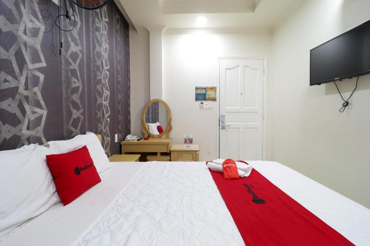 Hotel Reddoorz Minh Thu Cong Lo