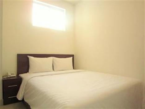 Apogee Hotel