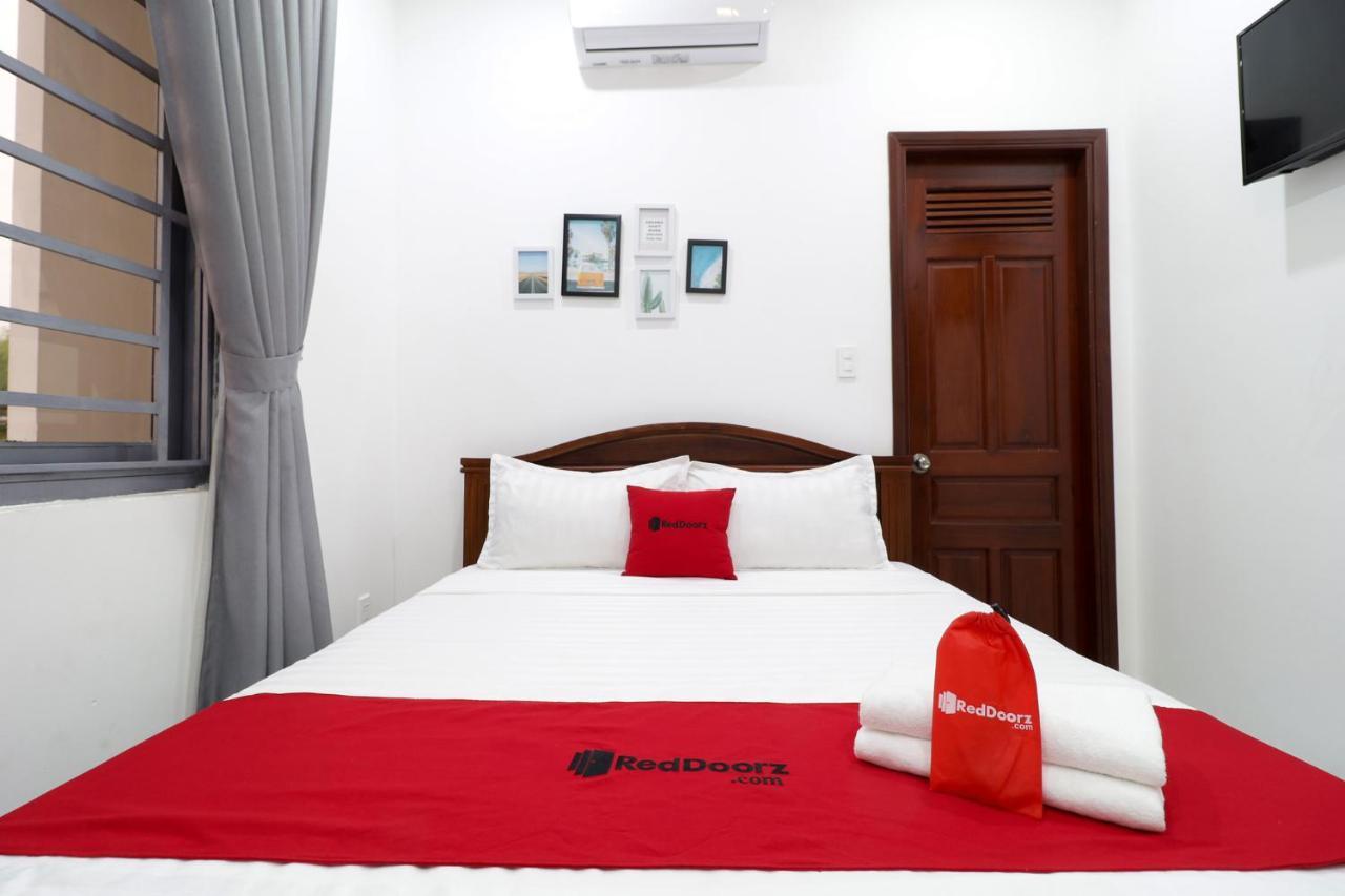 Reddoorz Luxury Vuon Lai 2*