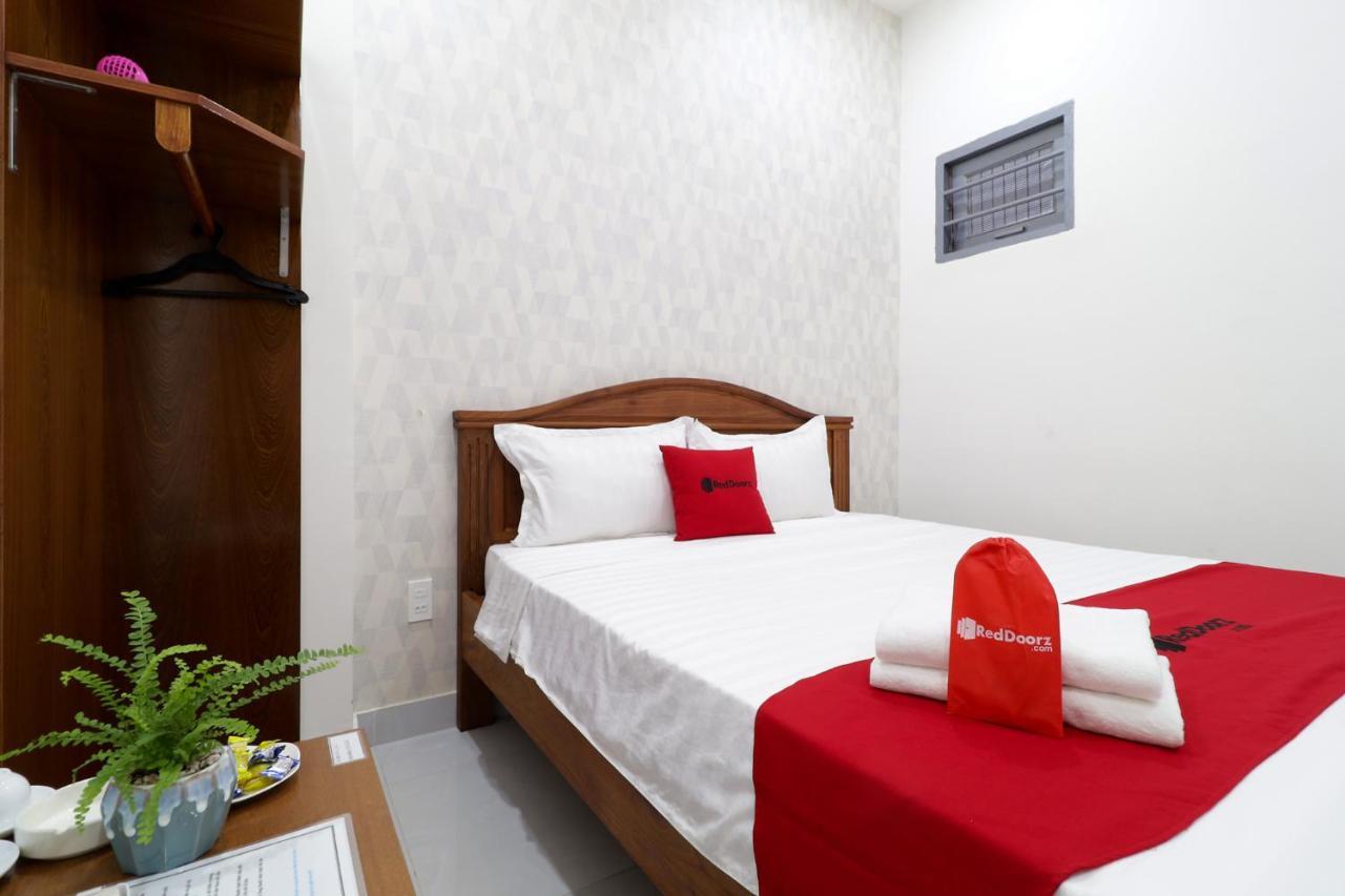 Reddoorz Luxury Vuon Lai 2*