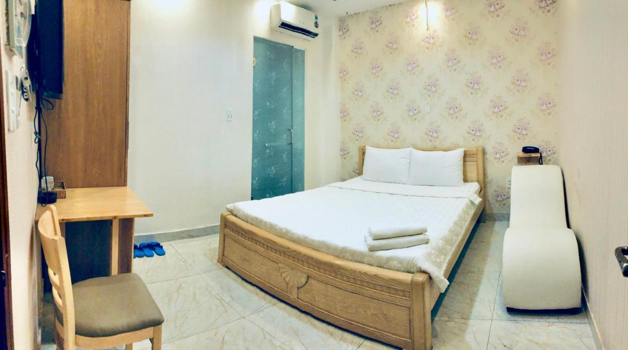 Love hotel Eros