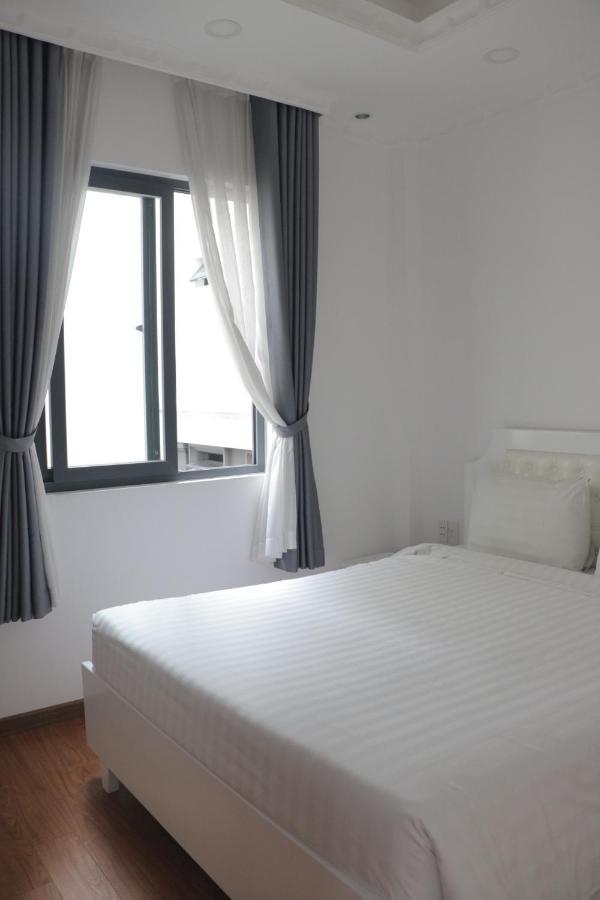 Melie Riverview 4*