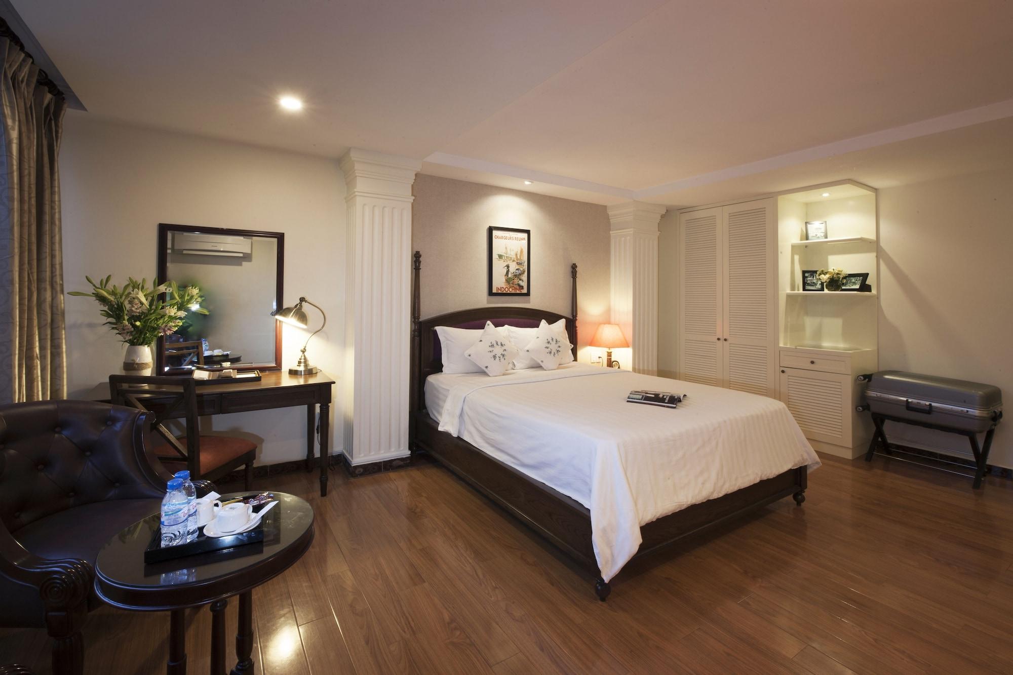 Hotel Alagon & 4*