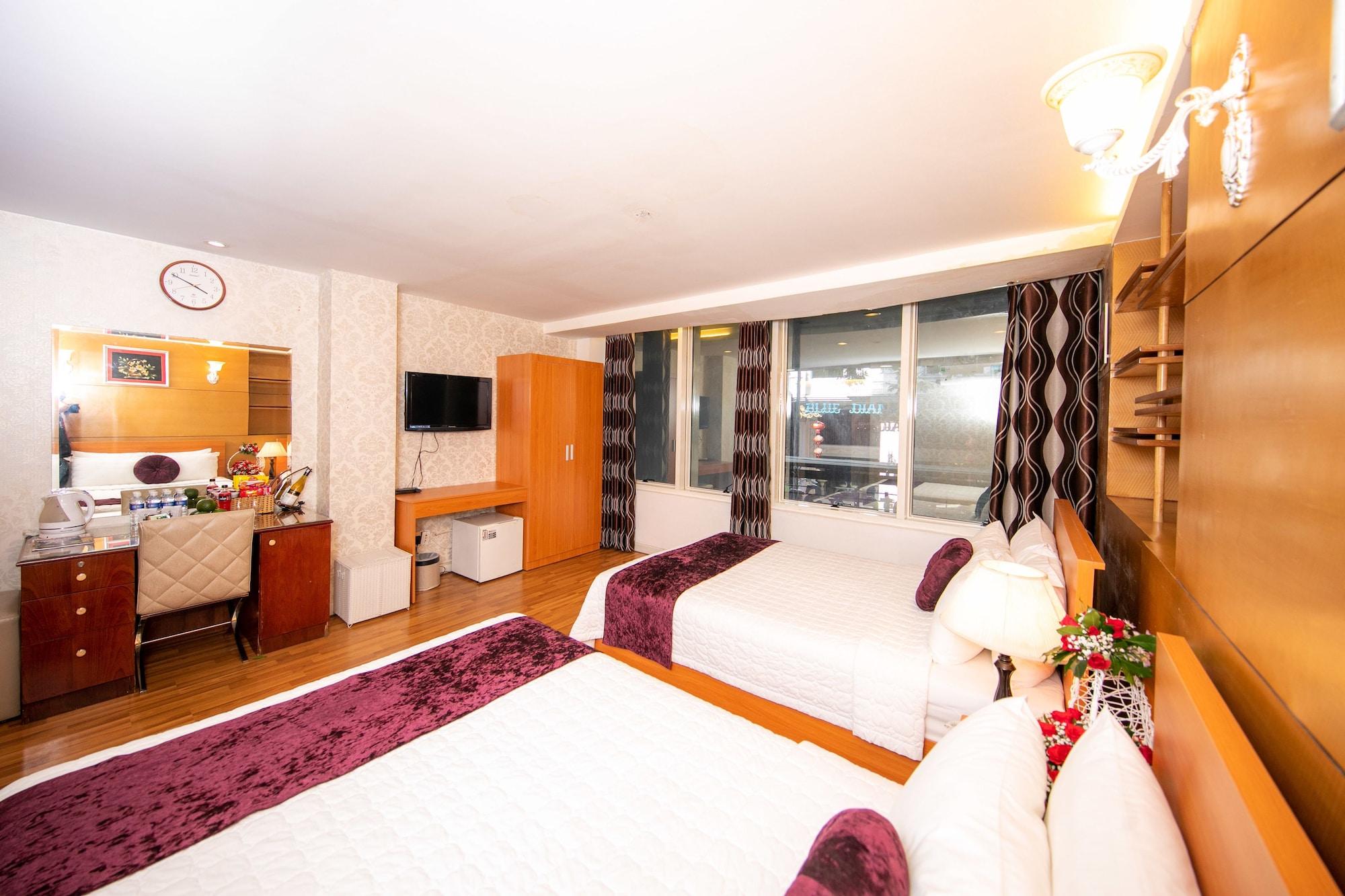 Hotel Rosa & 3*
