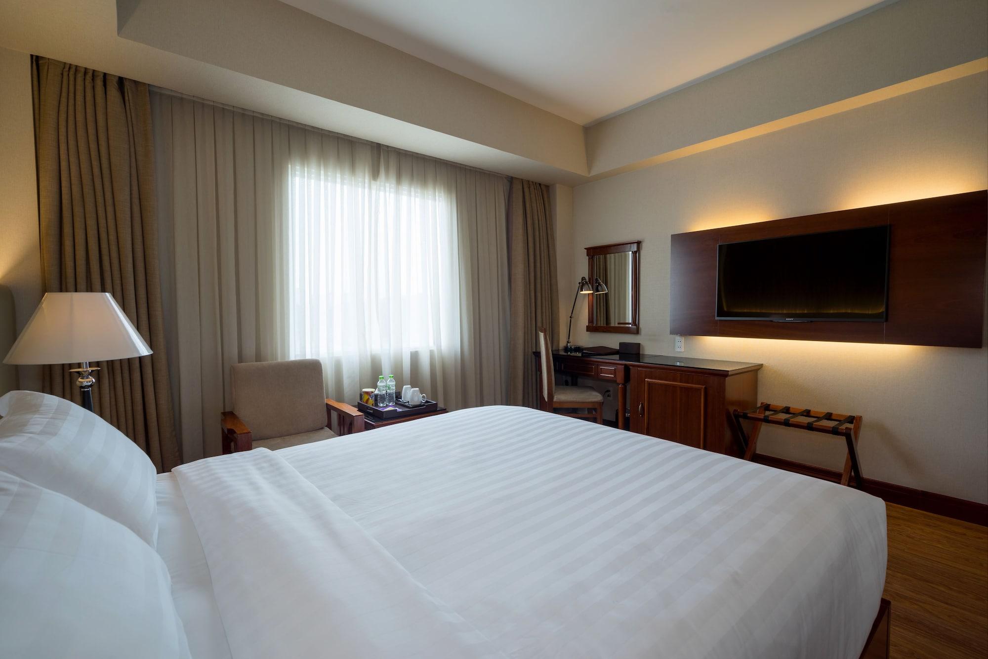 Nhat Ha 1 Hotel 3*