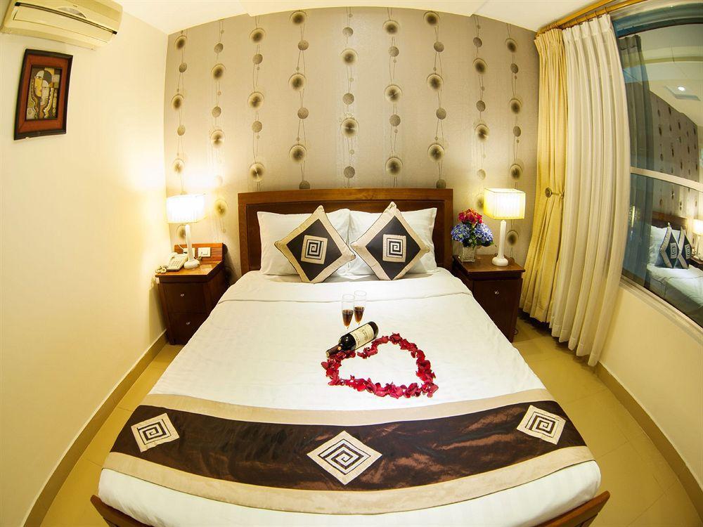 Hotel Eden Garden Ho Chi Minh City
