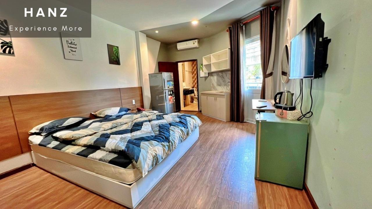 Hanz Premium Corner 10 Nguyen Trai *