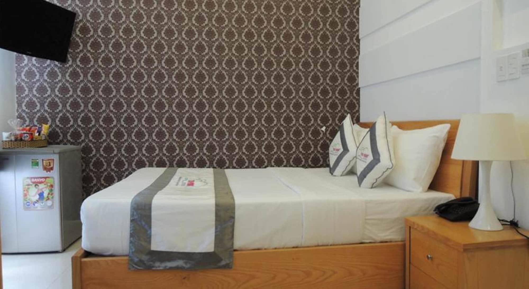 Yen Nam Nguyen Trong Tuyen Hotel 3*