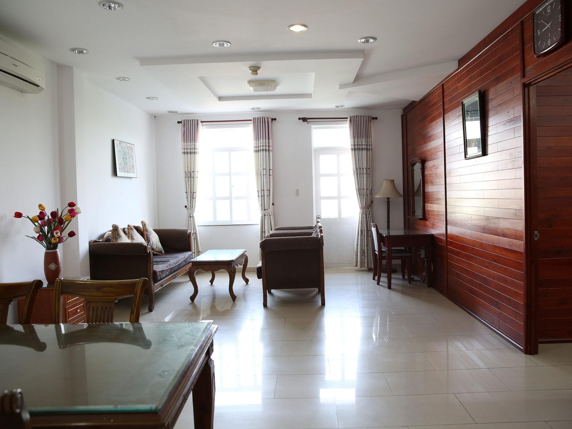 Hoa Phat & 3* Ho Chi Minh City