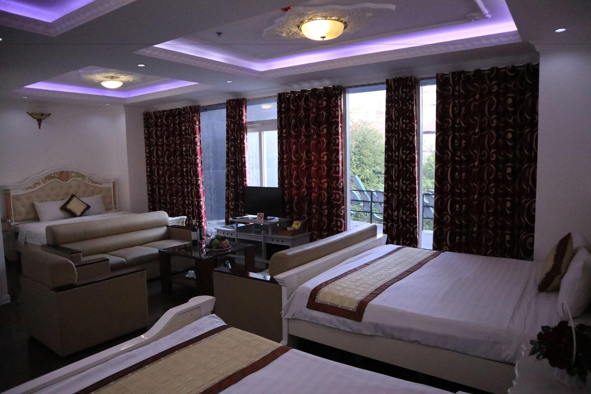 Hotel Happy Land 2*