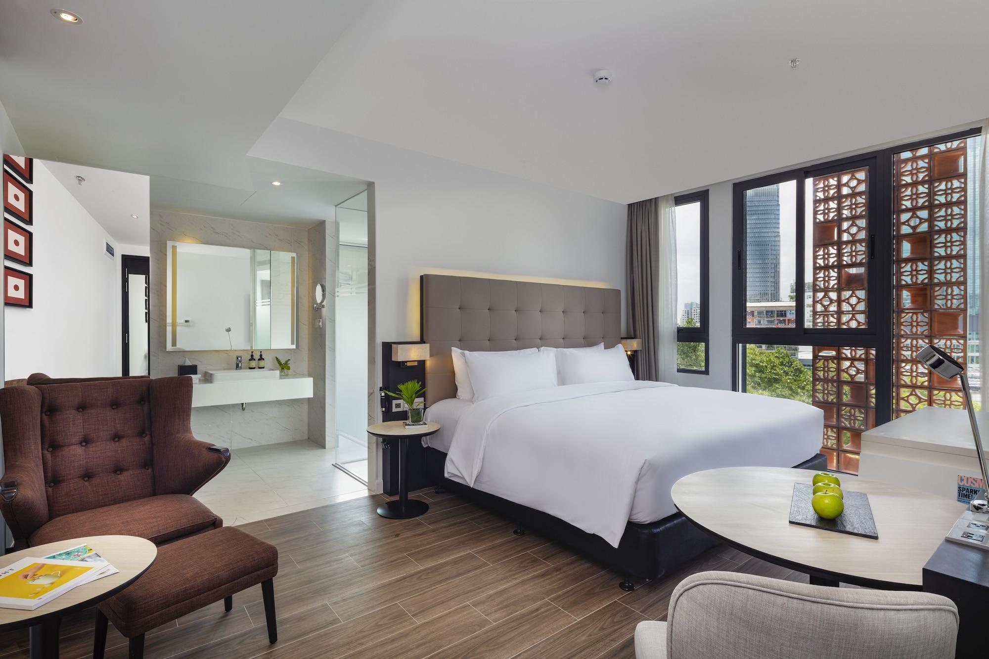 Innside By Melia Saigon Hotel 4*