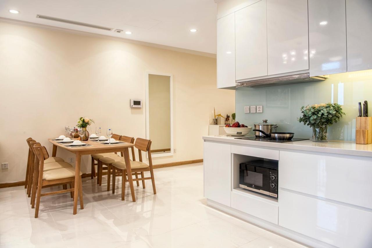 Apartment Luxury Vinhomes Central Park Humi Homes *