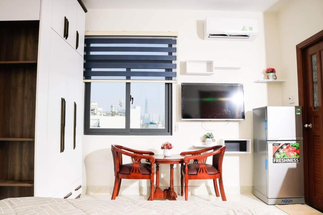 Ho Cao Cap Phan Xich Long Phu Nhuan Apartment *