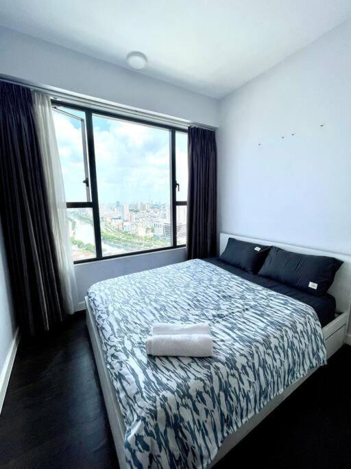 Biggest And Luxurious 3brs Rivergate Apartment *
