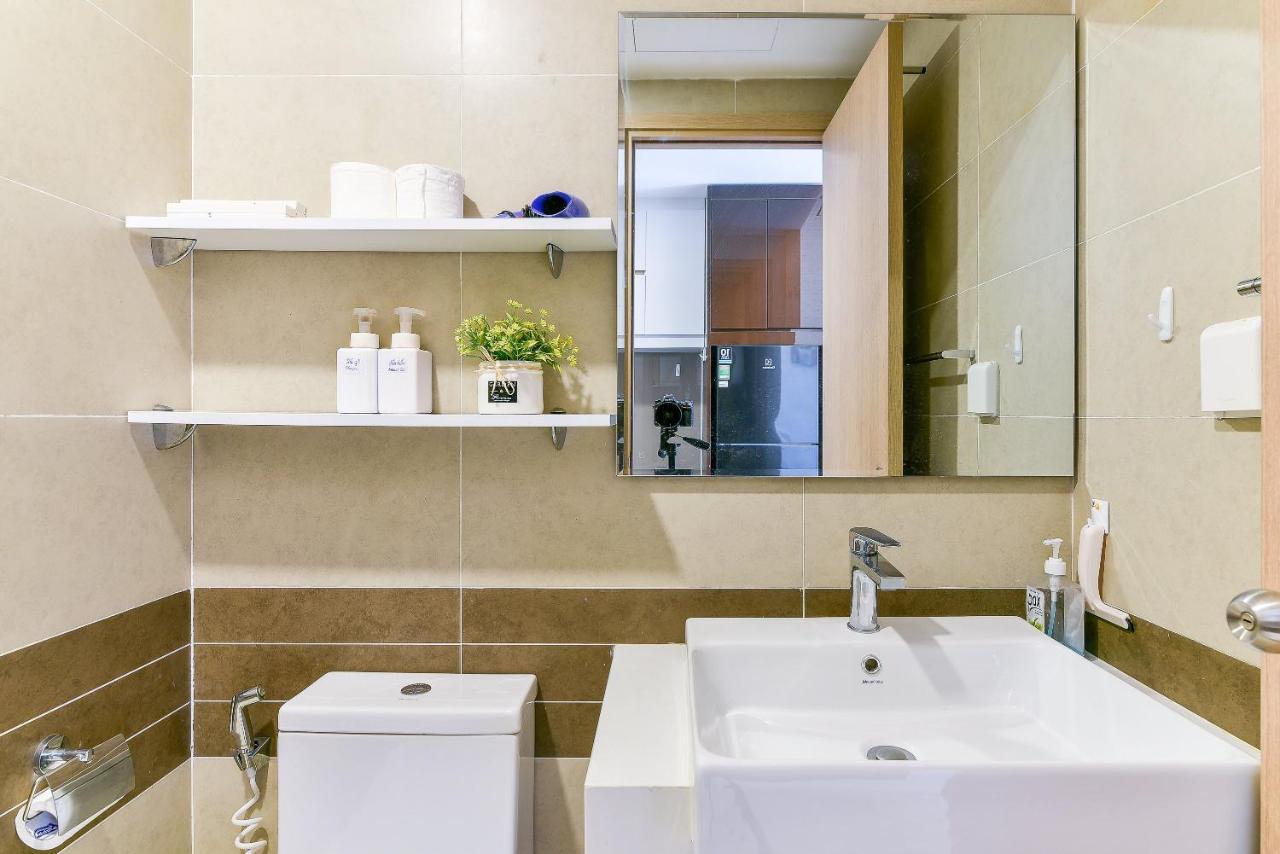 Apartment Nha Uyen Service Saigon Royal *